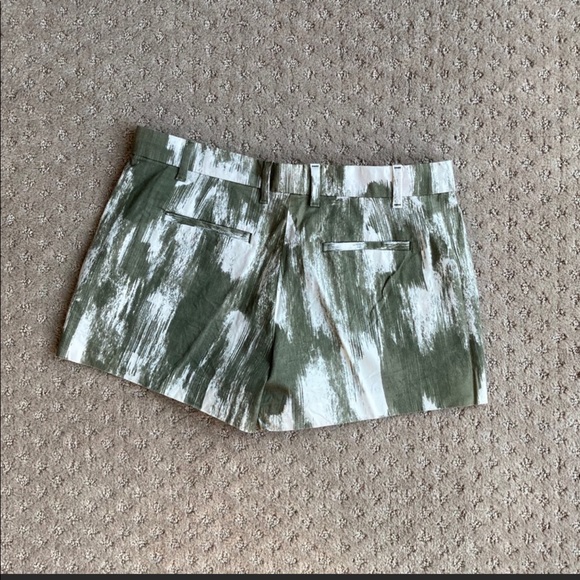 Gap shorts bundle - Picture 6 of 10